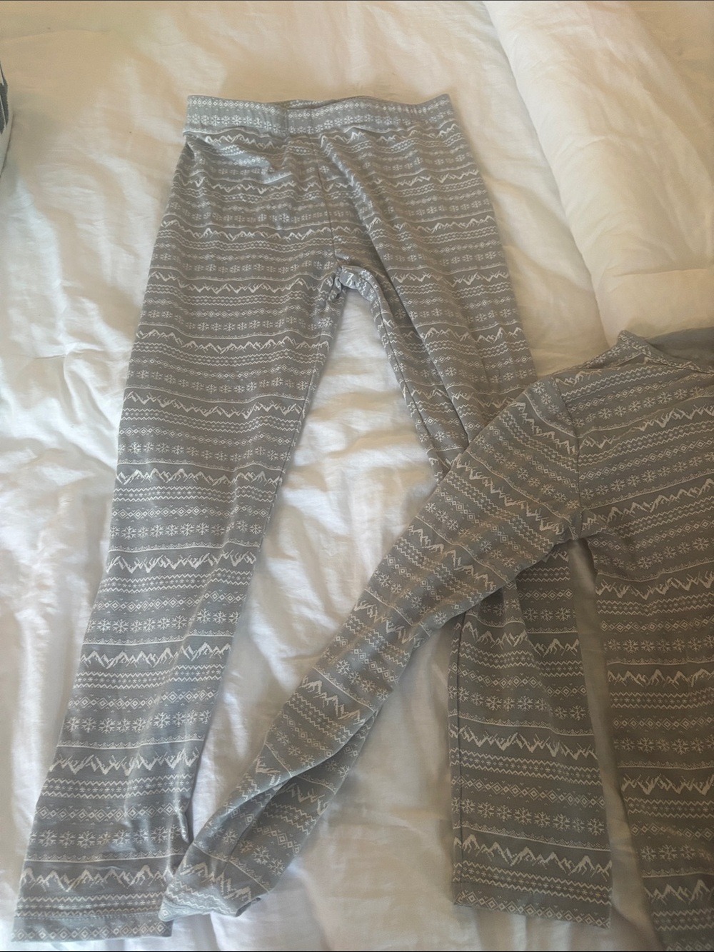 32 degrees Gray Fair Isle Thermal Leggings and Top Set, kids 7-10